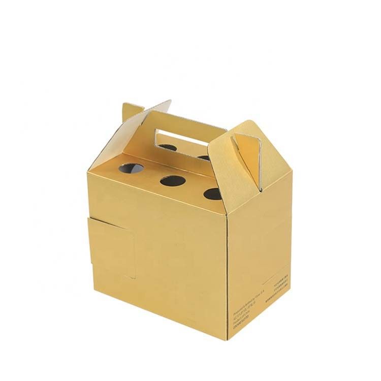 Caixa de bolo conservada em estoque de papel da janela do cartão com cartão da bolha