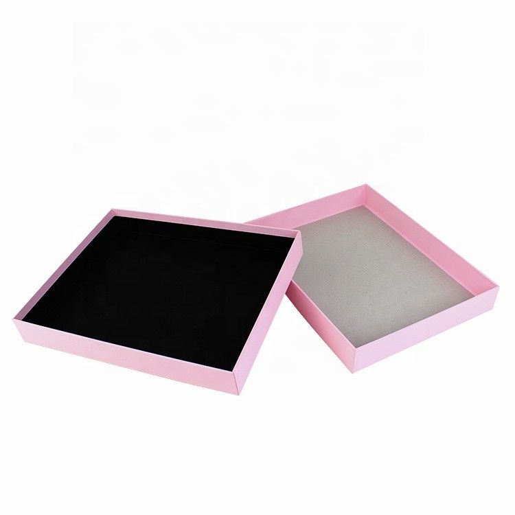 Caixa de papel cosmético personalizada Caixa de presente rosa com superfície de veludo Ideal para equipamentos de beleza
