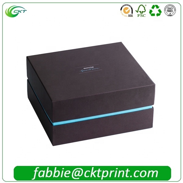 Caixas de embalagem de perfumes de fecho magnético de luxo Papel de cartão ondulado com laminação / verniz brilhante