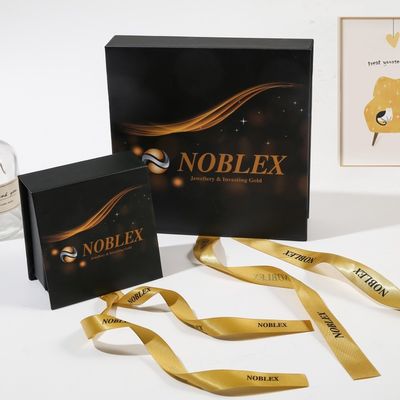 Caixas de embalagem de produtos de retalho personalizadas com fita e saco-presente